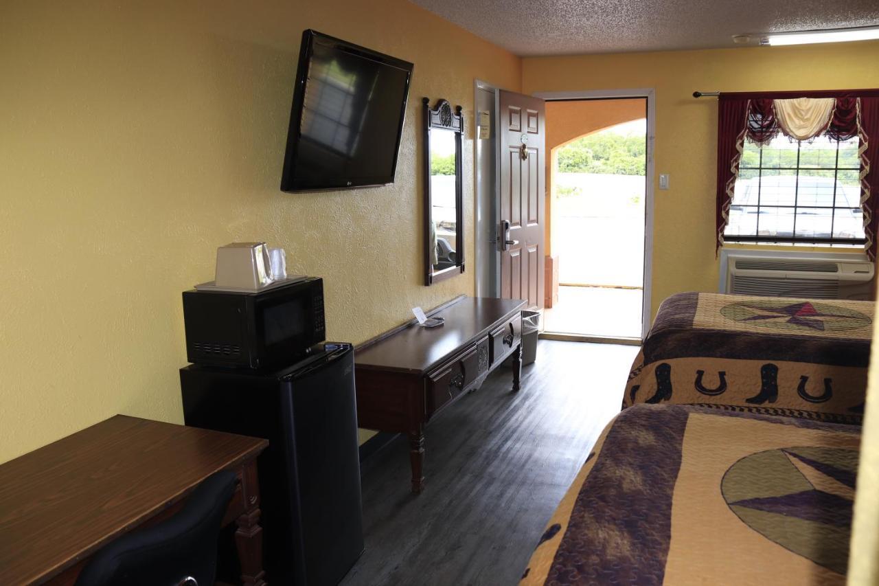 Chaparral Motel Hallettsville Luaran gambar